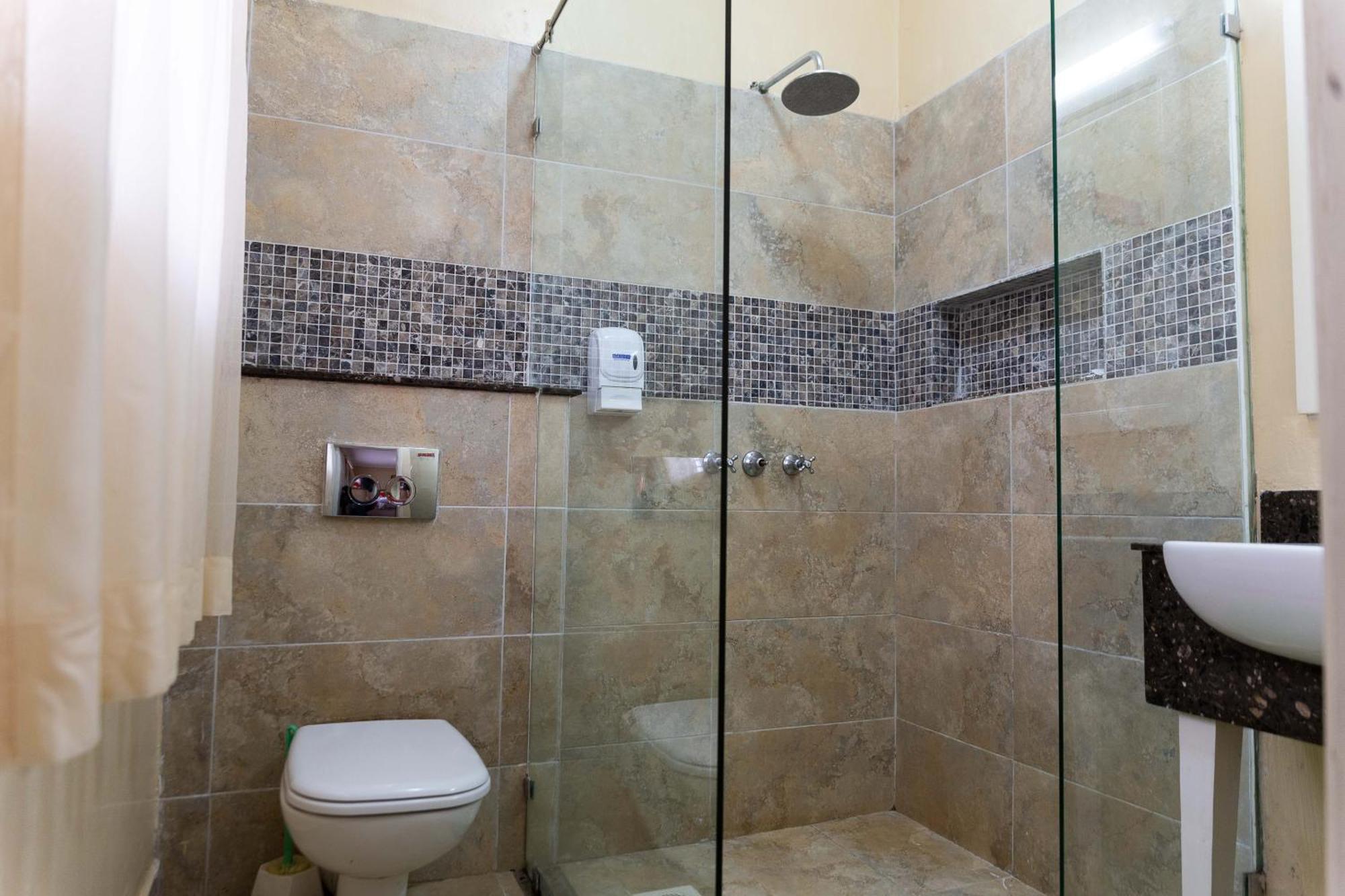 Thayu Farm Hotel Limuru Habitación foto